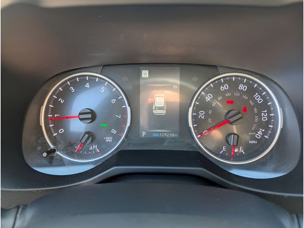 Used 2020 Magnetic Gray Metallic Toyota XLE image 19