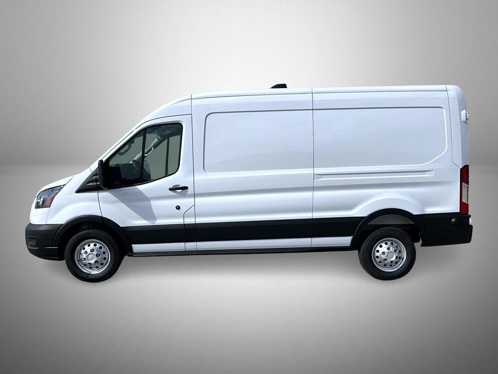 New 2026 Oxford White Ford Base image 8