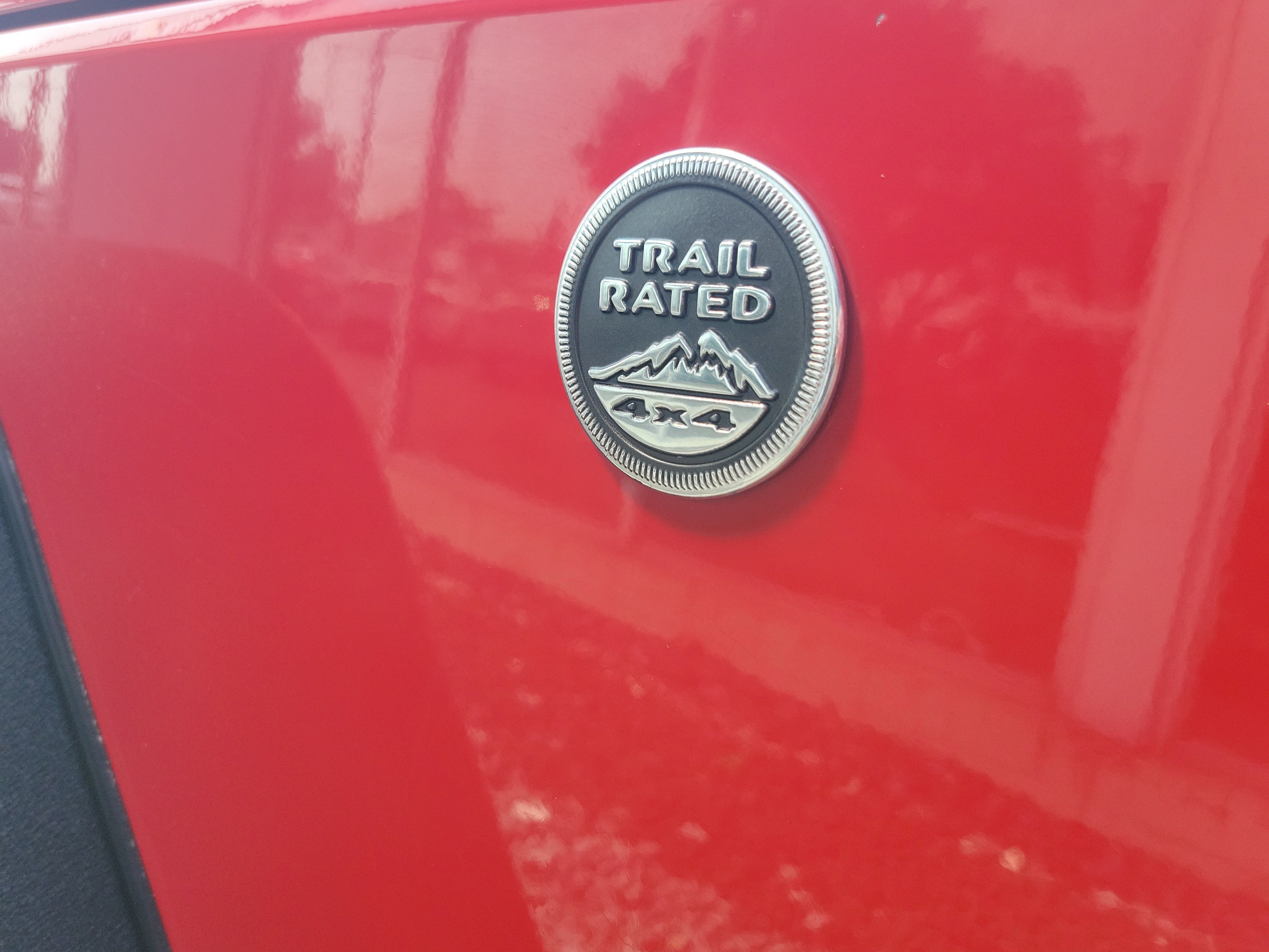 Used 2017 Firecracker Red Clearcoat Jeep Sport image 9