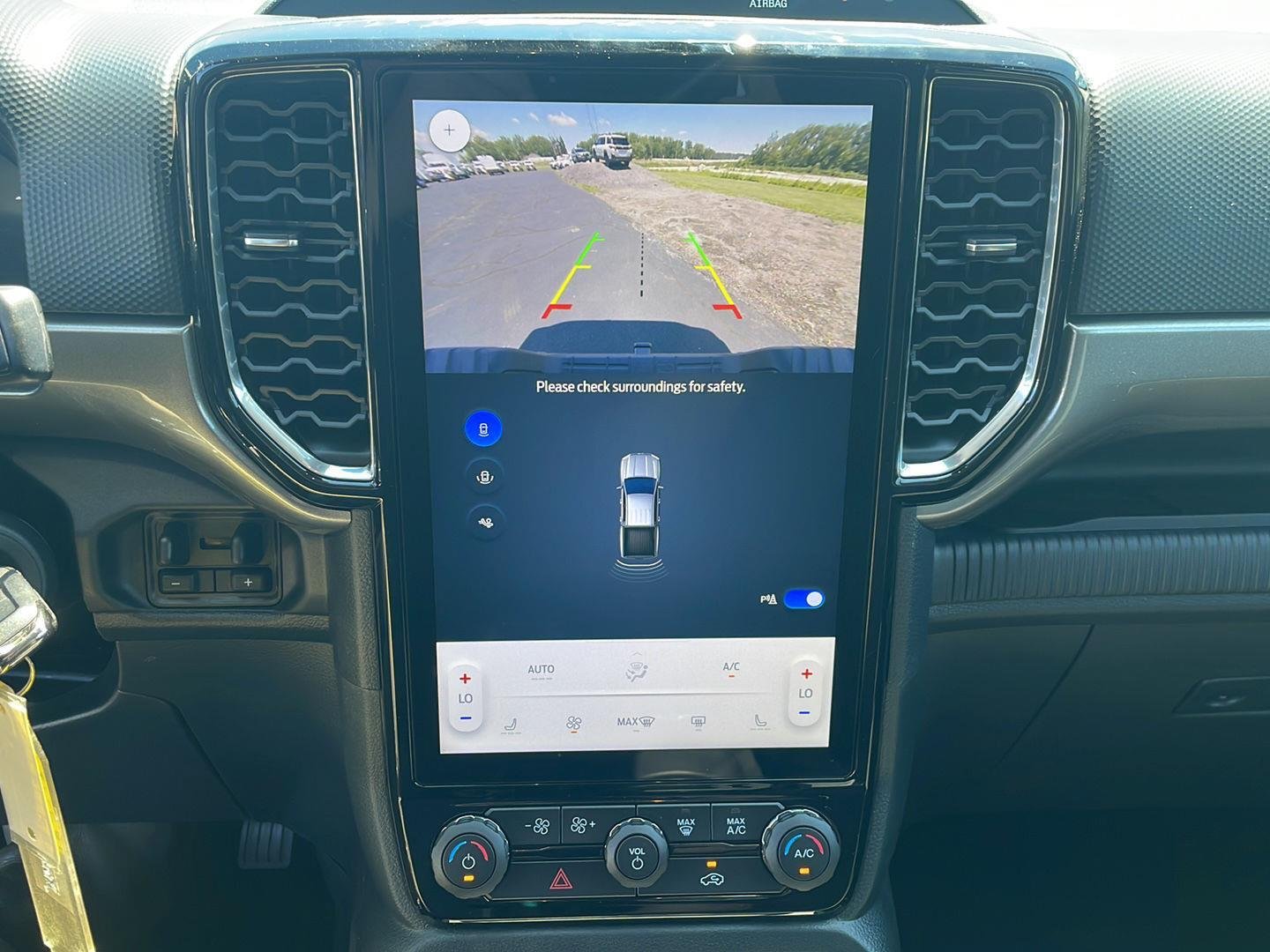 New 2026 Marsh Gray Ford XLT image 57