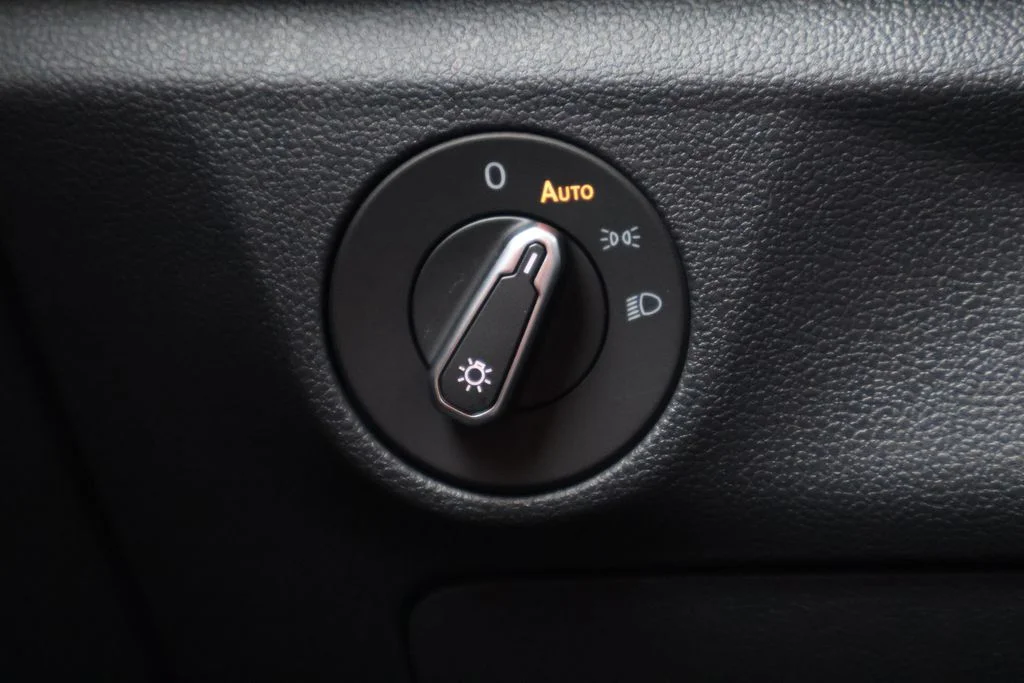 2026 Volkswagen Jetta Sport - Photo 37