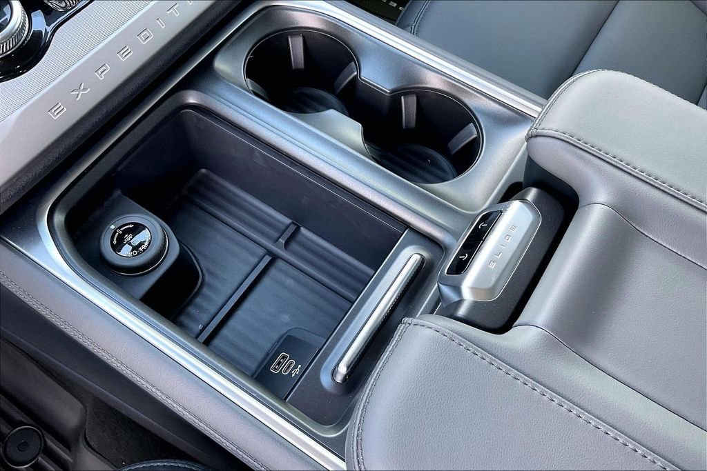 New 2026 Dark Matter Gray Metallic Ford Active image 18