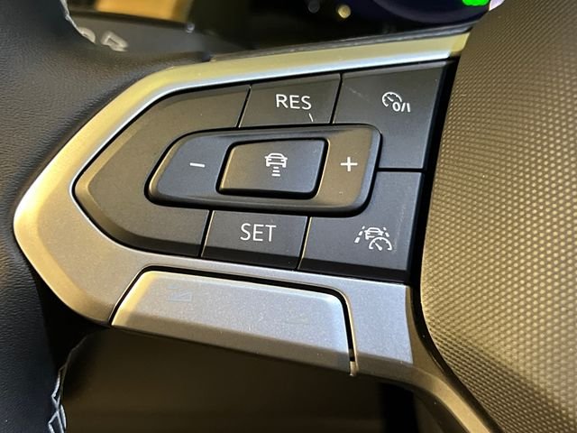 New 2026 Black Volkswagen 2.0T SE w/Technology image 14