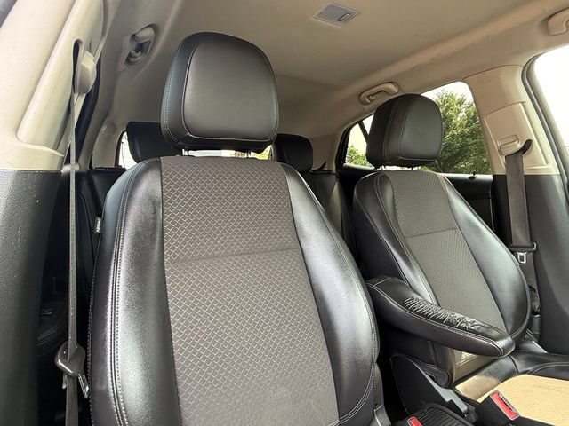 Used 2020 Includes (MDP) Anthracite lower exterior accent color, Paint code W598F. Buick Preferred image 28