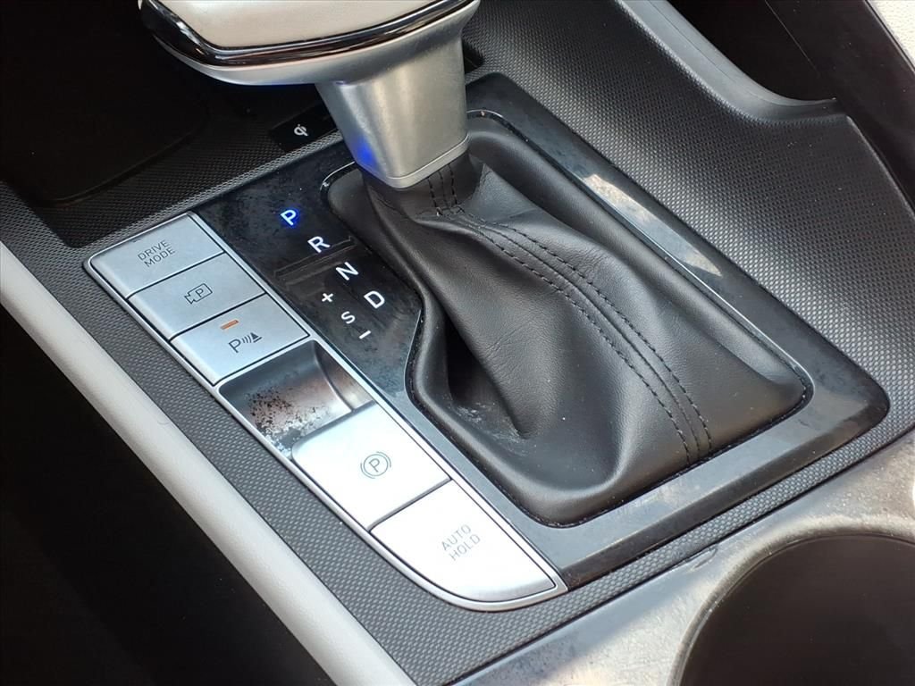 Used 2024 Silver Hyundai Limited image 29