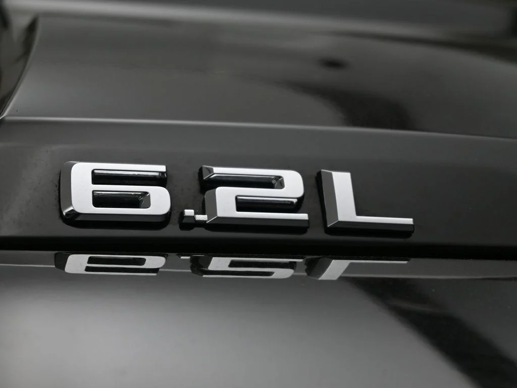 Used 2025 Black Chevrolet ZR2 image 9