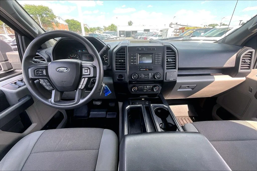 Used 2015 Black Ford XL image 14