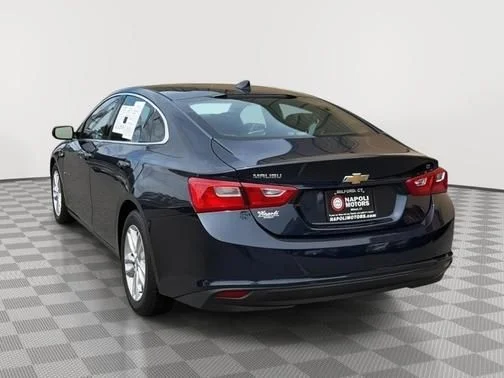 Used 2017 Blue Chevrolet LT image 5
