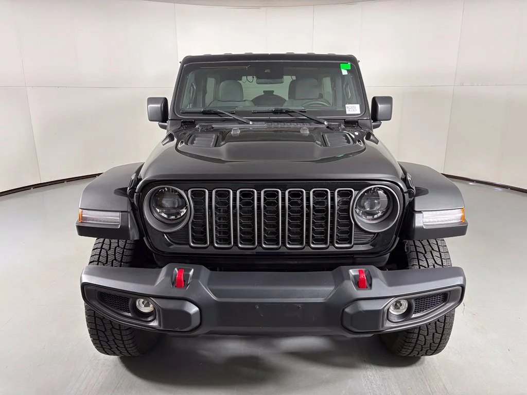 Used 2025 Black Jeep Rubicon image 3