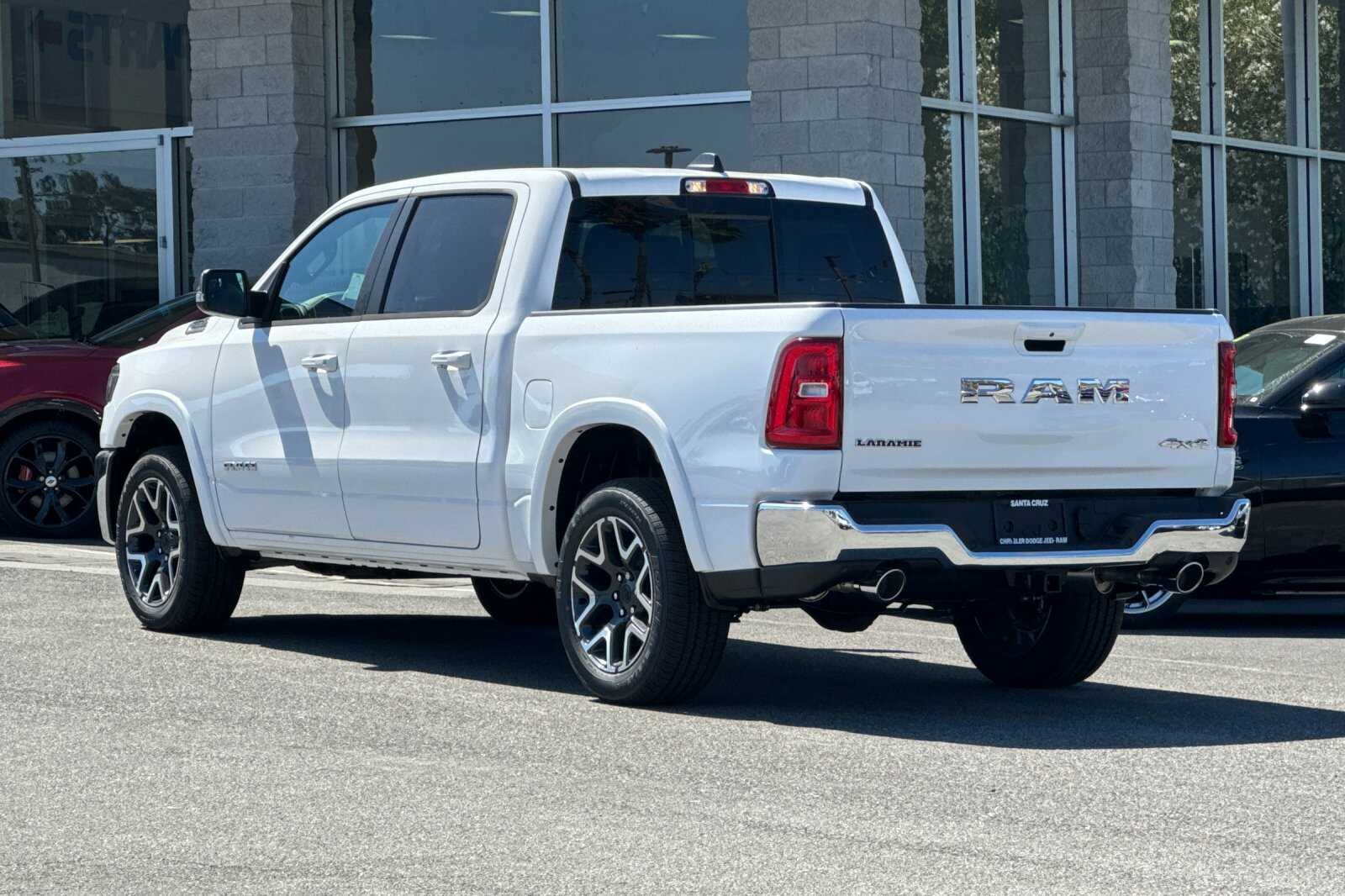 2026 RAM 1500 Laramie - Photo 6