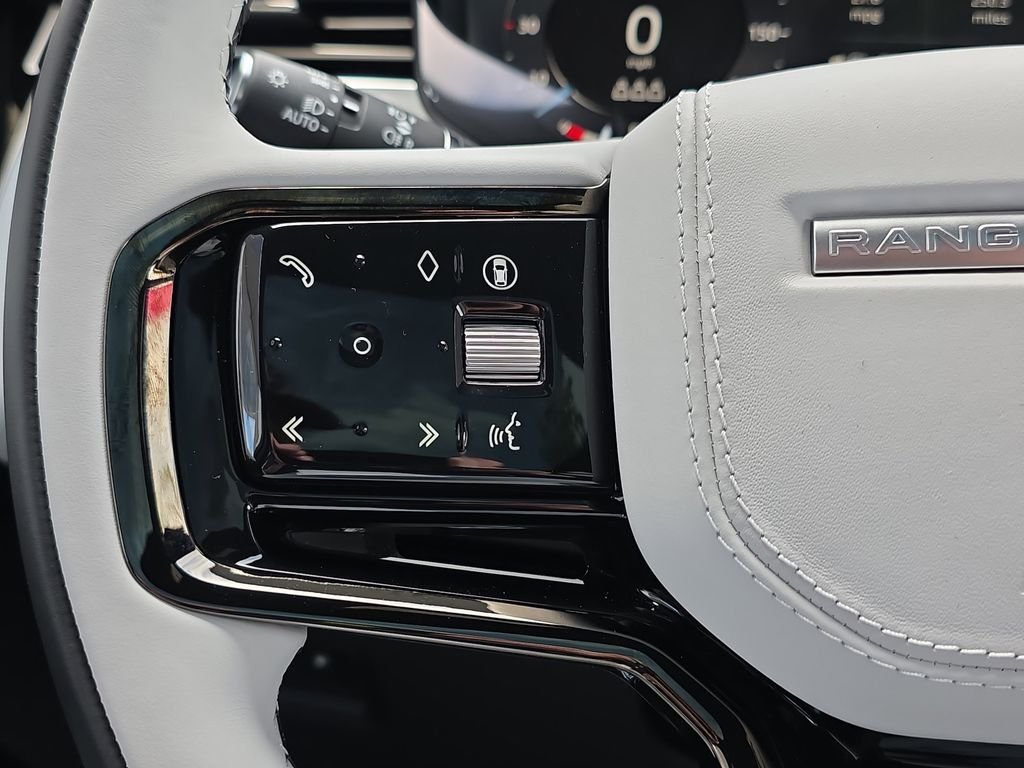 New 2026 Beige Land Rover Dynamic SE image 17