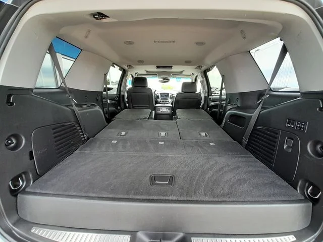 Used 2018 White GMC SLT image 56