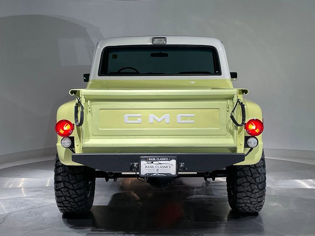Used 1972 Yellow GMC  image 46