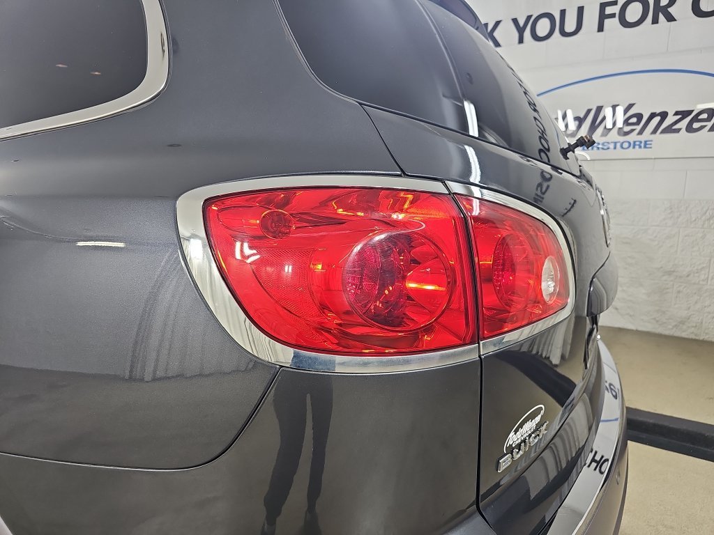 Used 2012 Cyber Gray Metallic Buick Leather image 40