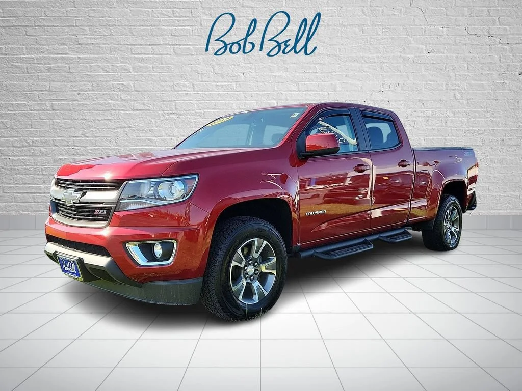 Used 2015 RED ROCK METALLIC Chevrolet 4WD Z71 image 3