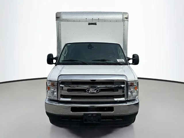 New 2026 Oxford White Ford E-450 DRW image 29