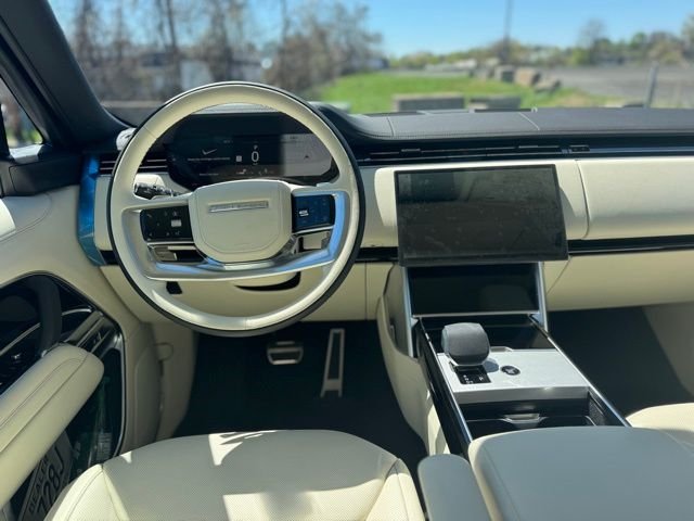 New 2026 Obsidian Black Satin Land Rover SE  LWB 7 SEAT image 13