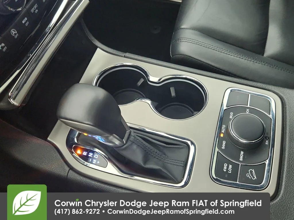 Certified Used 2019 Gray Jeep Limited image 27