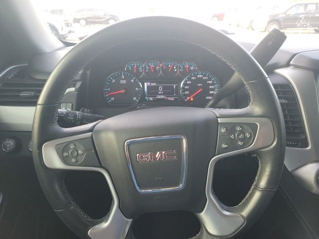 Used 2017 Onyx Black GMC SLE image 12