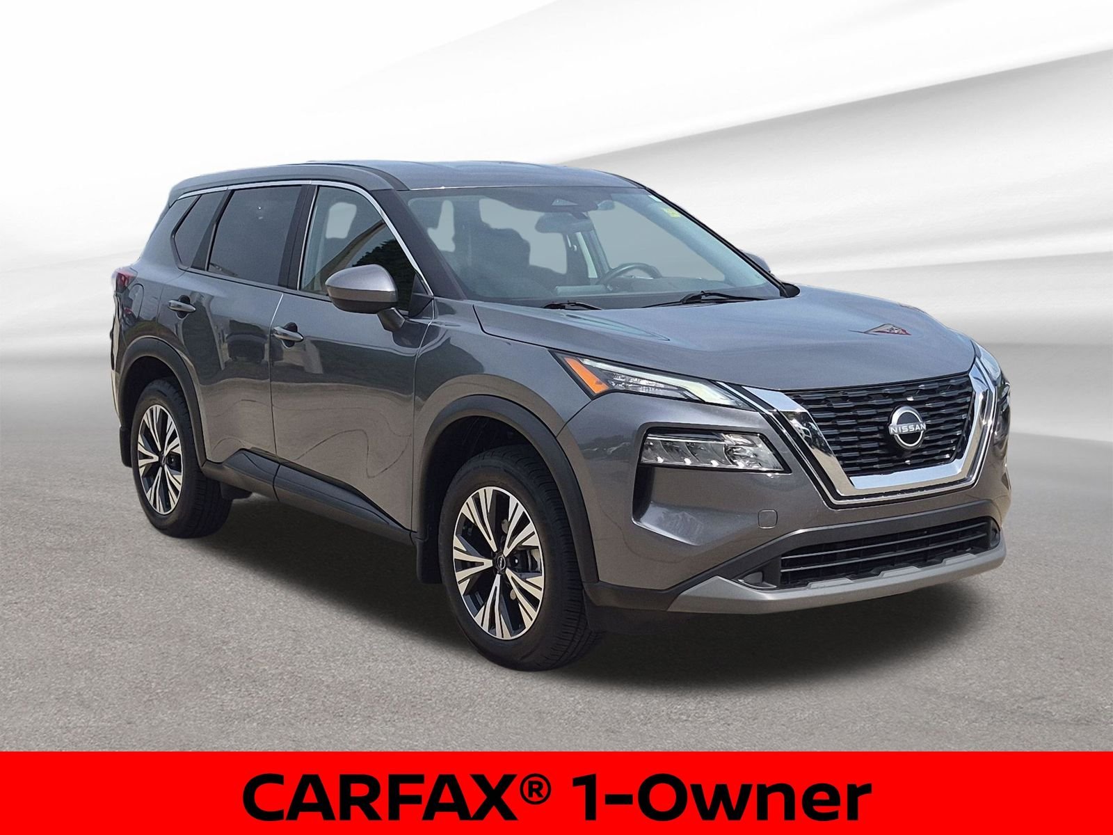 Certified Used 2023 Gun Metallic Nissan SV image 4