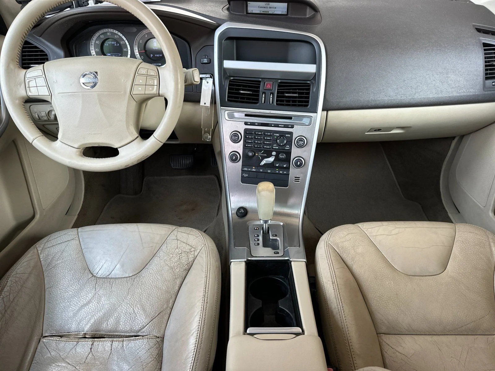 Used 2010  Volvo T6 image 13