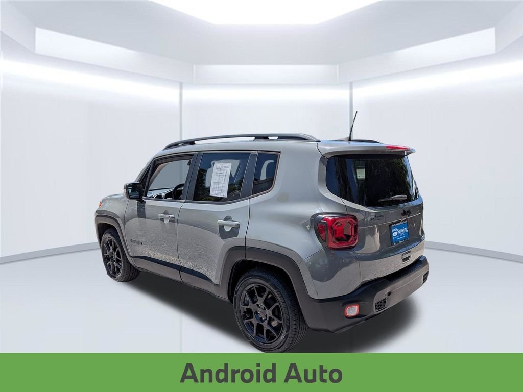 Used 2020 Gray Jeep Latitude image 4