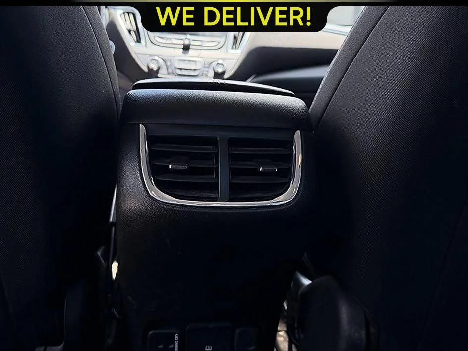 Used 2016 White Chevrolet LT image 18