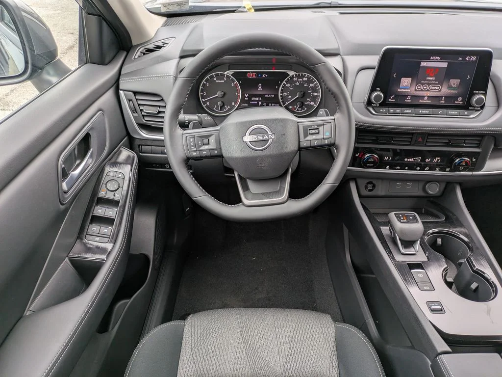 New 2026 Boulder Gray Pearl Nissan SV image 15