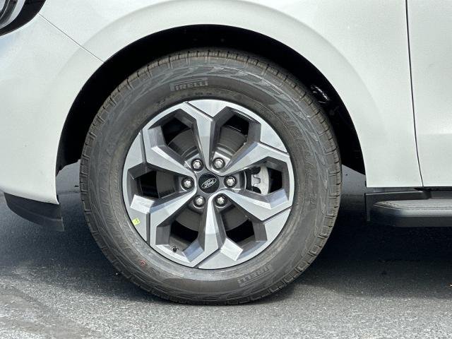 New 2027 Star White Metallic Tri-Coat Ford Active image 53