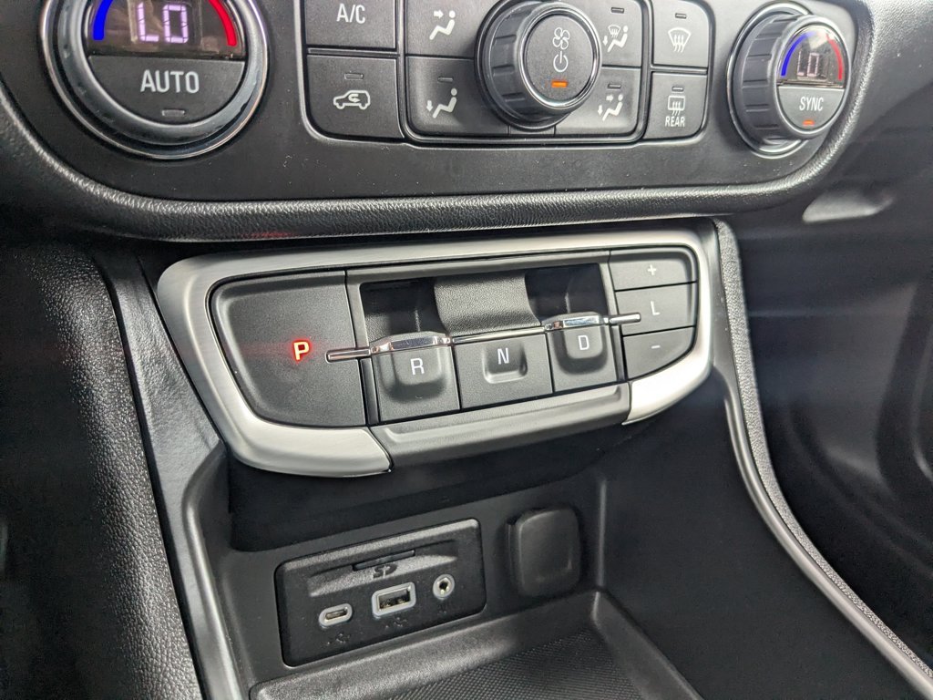 Used 2023 Sterling Metallic GMC SLT image 20