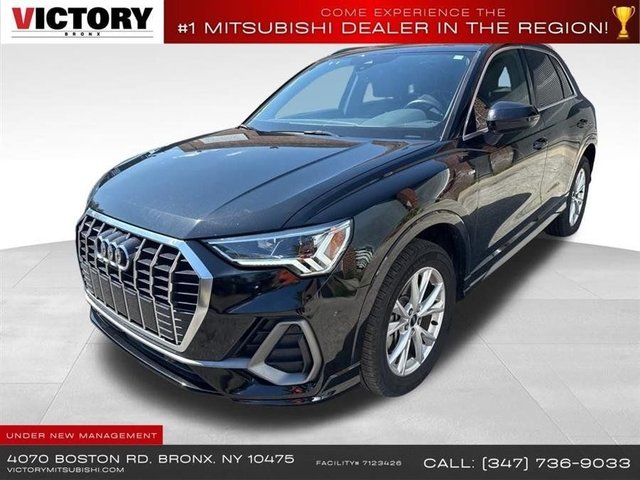 2023 Audi Q3 Premium