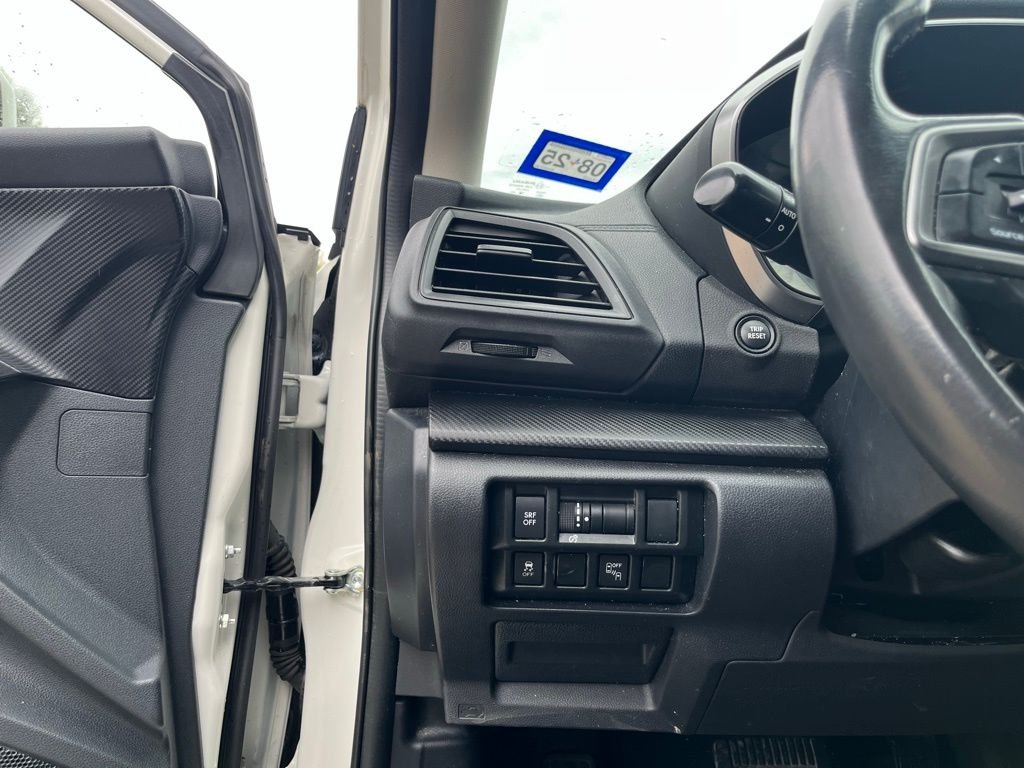Used 2019 Crystal White Pearl Subaru 2.0i Premium image 20