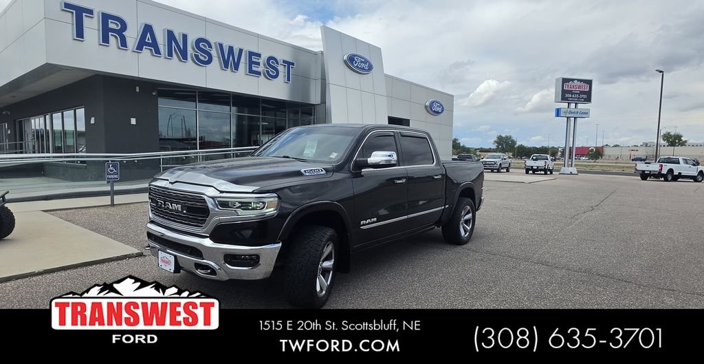 2022 RAM 1500 Limited 4x4 Crew Cab 5'7's photo