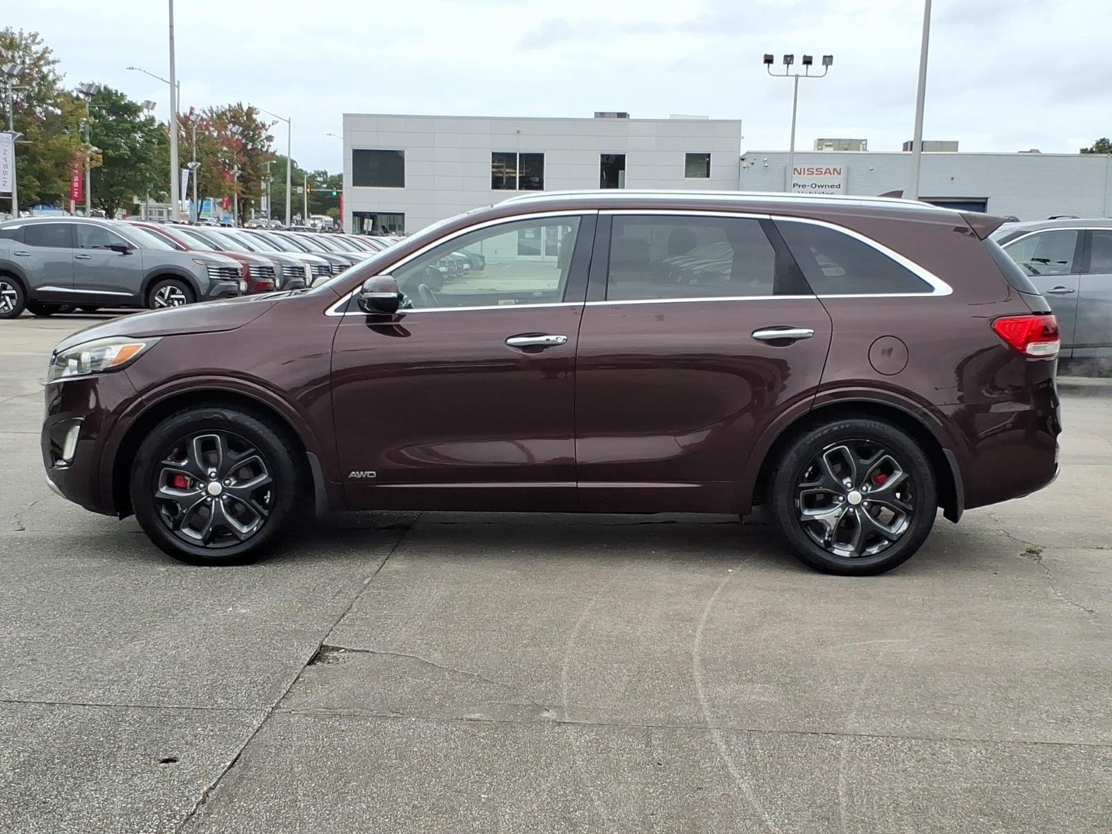 Used 2016 Dark Cherry Kia SX image 3