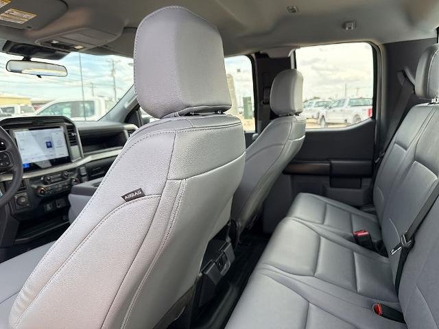 New 2026 Oxford White Ford XL image 41