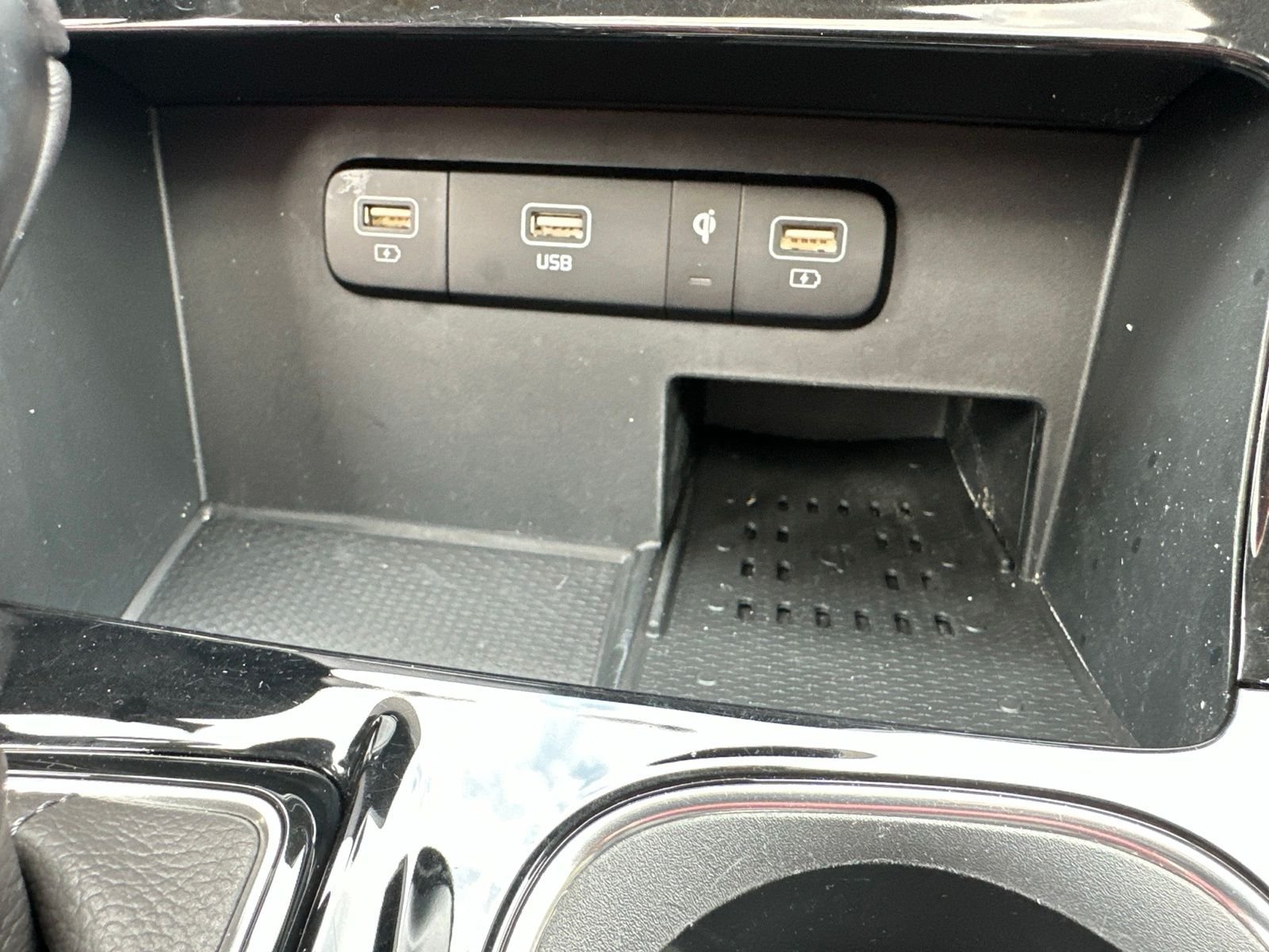 Used 2024 Red Kia SX Prestige image 76