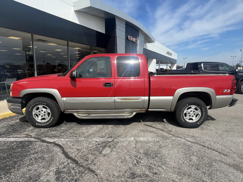 Used 2003 Victory Red Chevrolet LS image 8