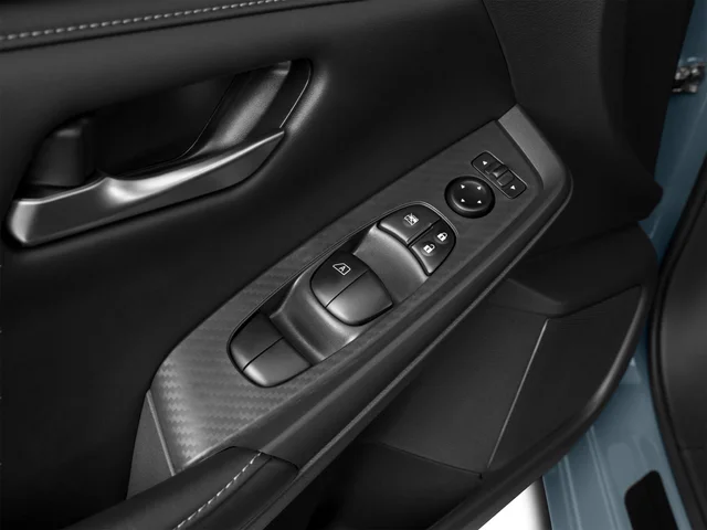 Used 2024 Gray Nissan SV image 13