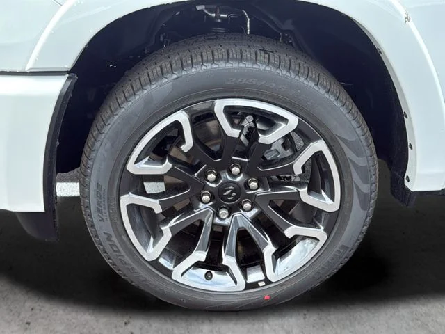 New 2026 Ivory White Tri-Coat Pearl-Coat Exterior Paint RAM Limited image 9