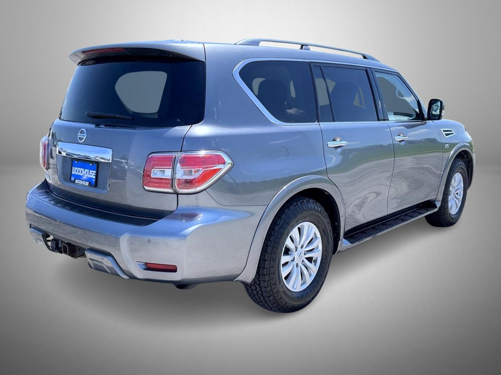 Used 2019 Gray Nissan SV image 5