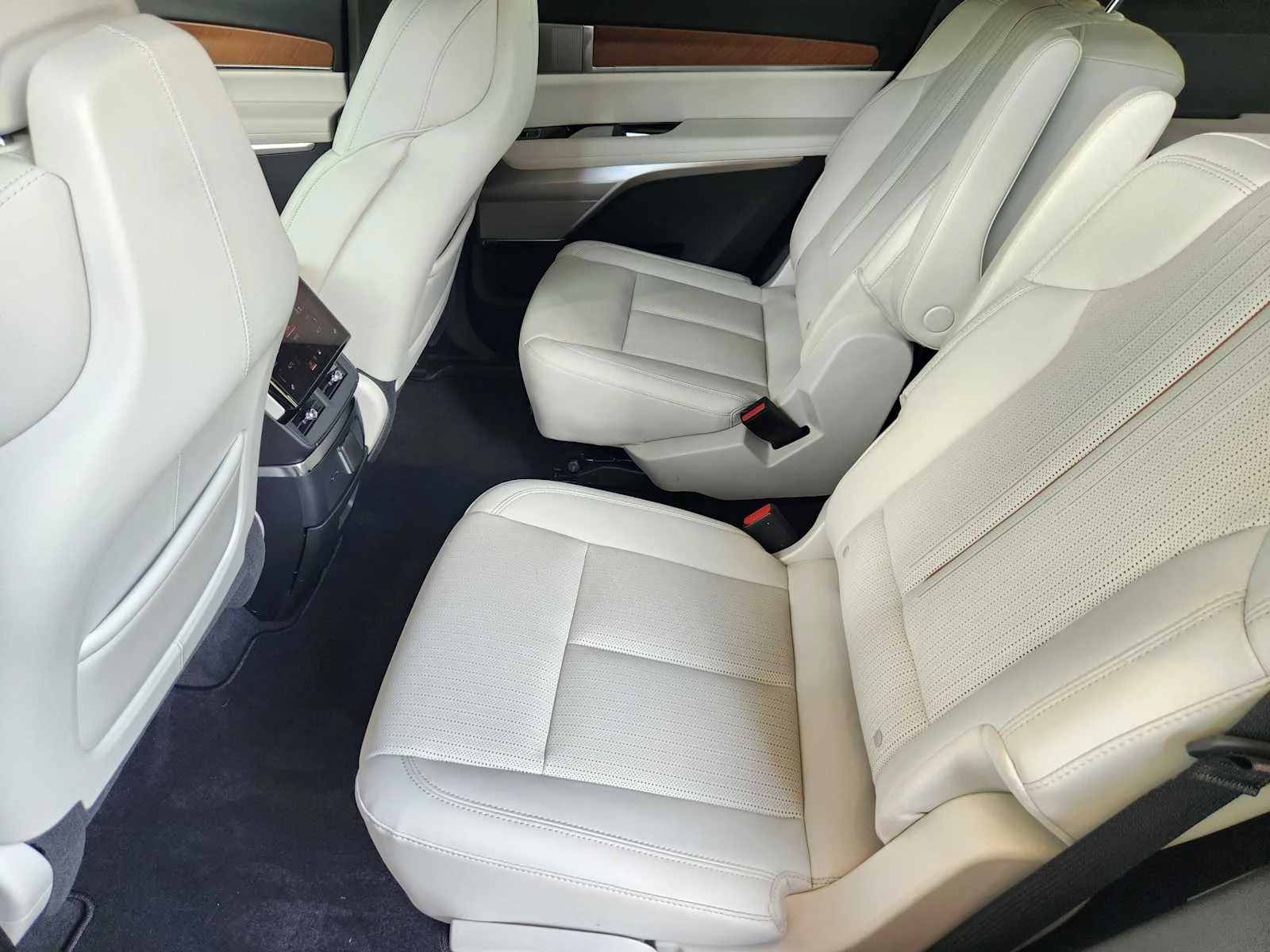2026 Cadillac VISTIQ Luxury - Photo 19