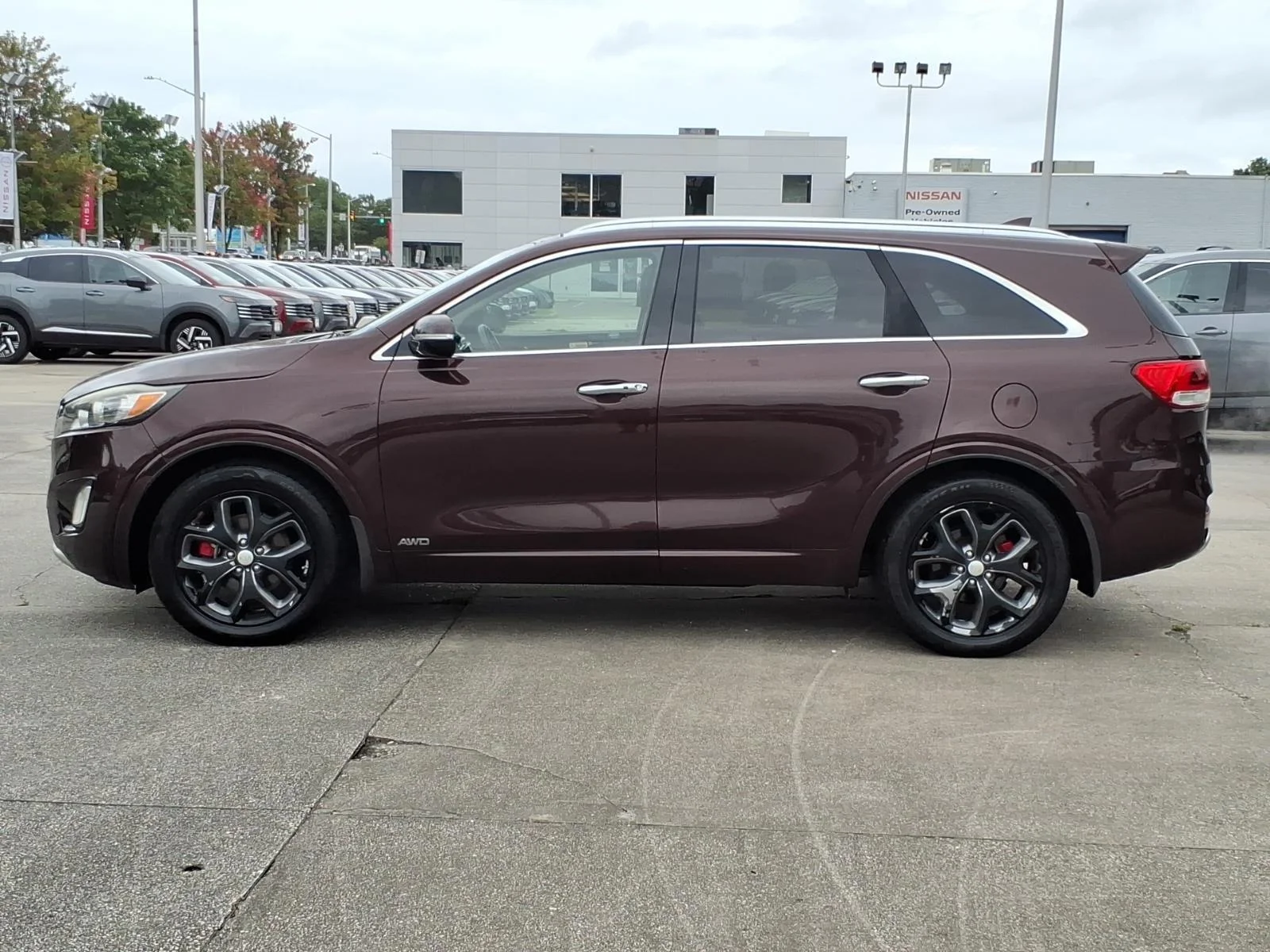 Used 2016 Dark Cherry Kia SX image 3