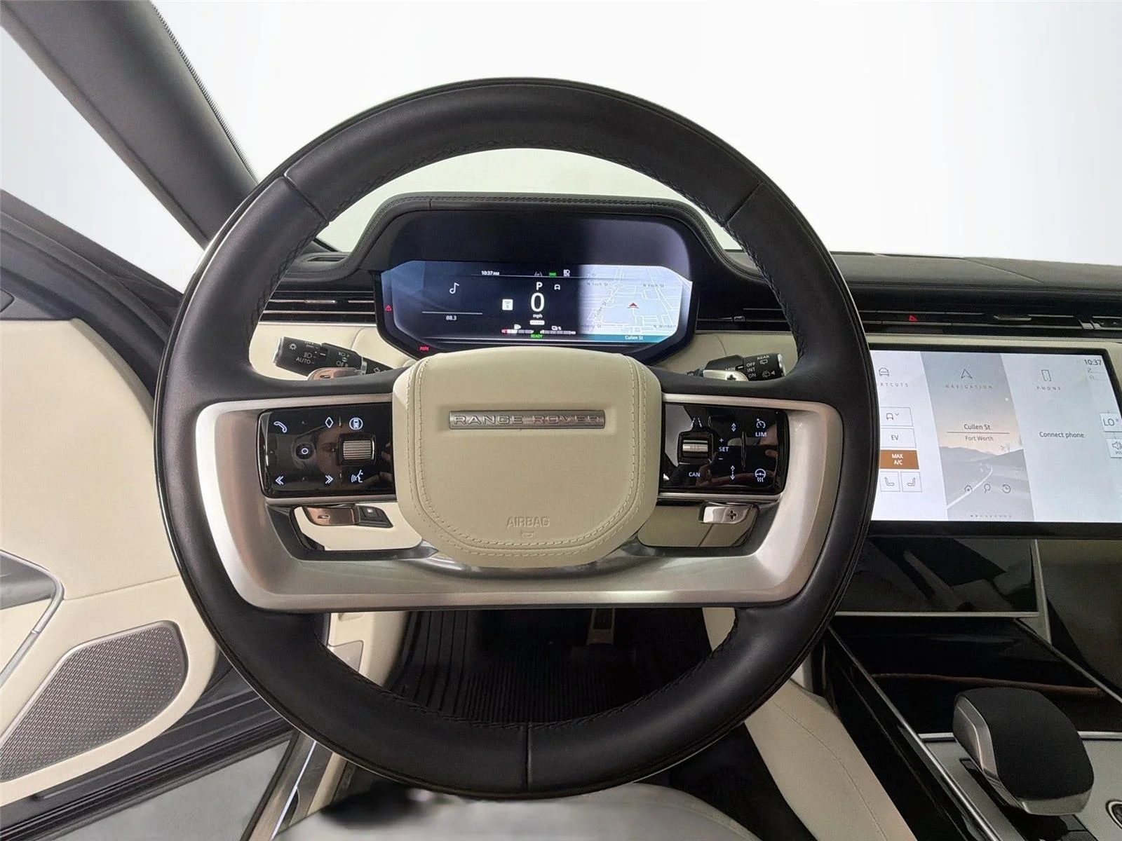 Used 2025 Carpathian Grey Land Rover P550e Autobiography image 11