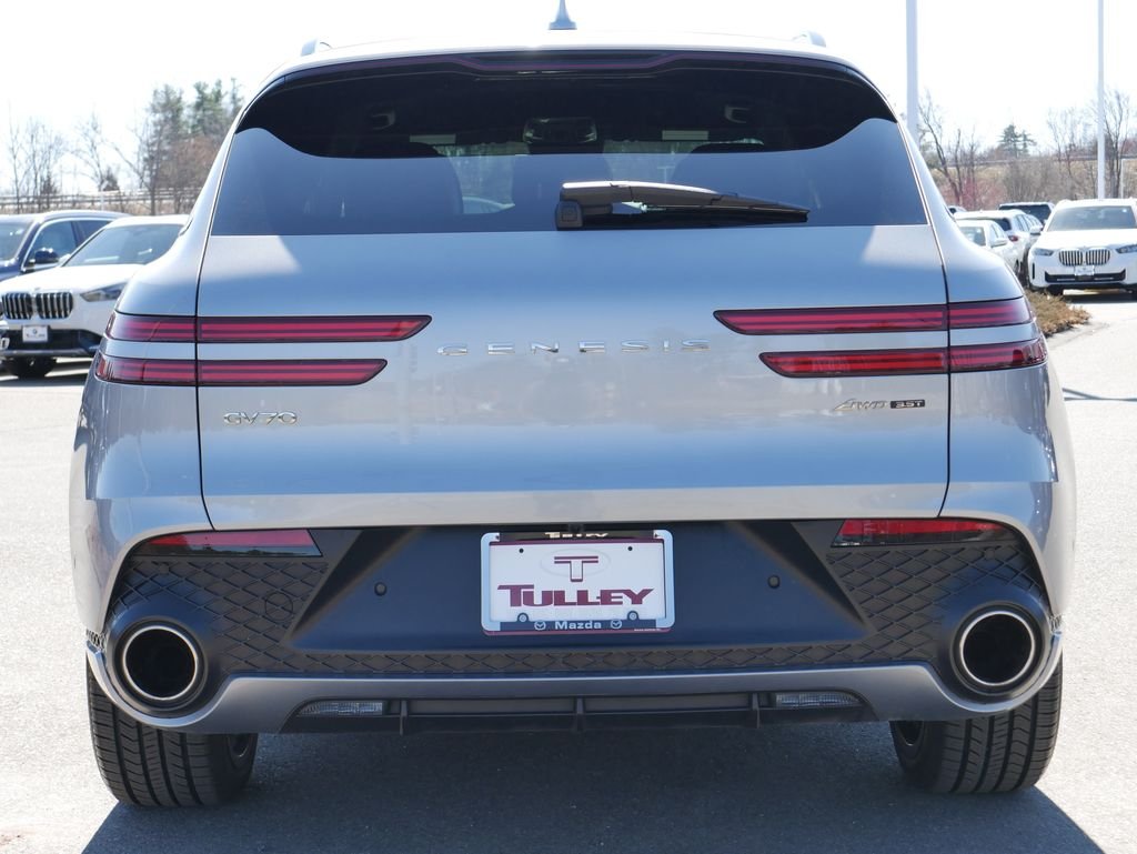 Used 2025 Silver Genesis 3.5T Sport image 6