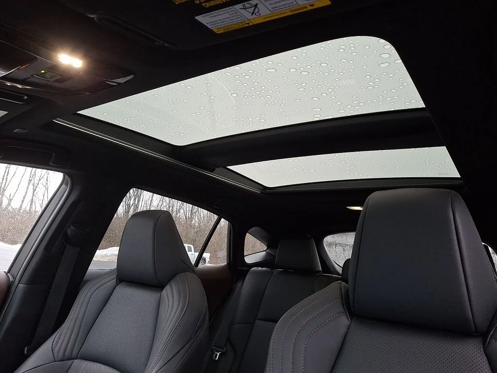 2024 Toyota Venza Limited - Photo 14