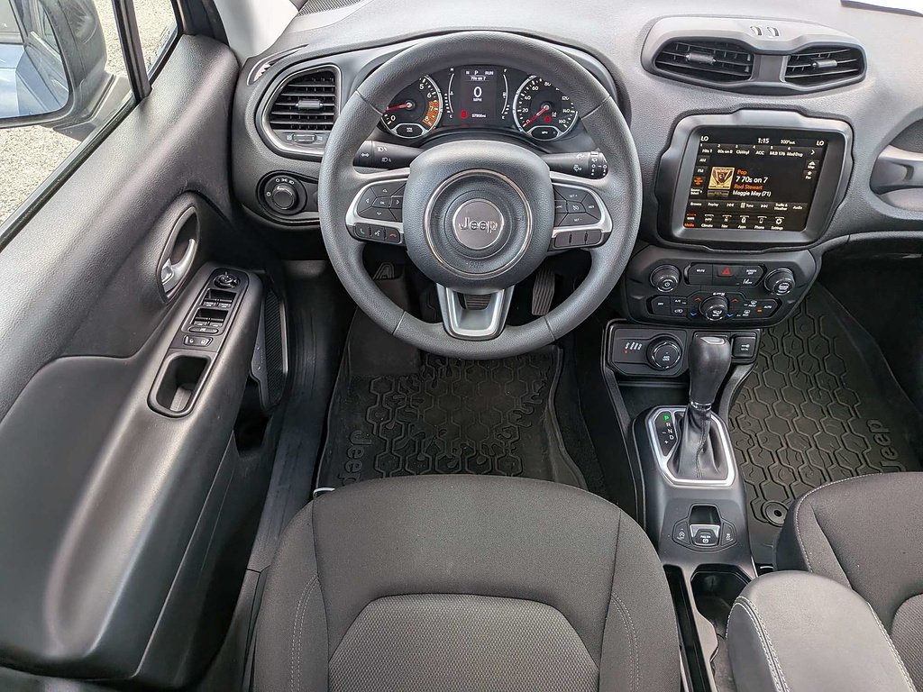 2023 Jeep Renegade Latitude - Photo 16