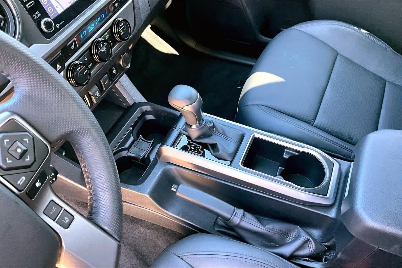 Used 2023 Wind Chill Pearl Toyota Limited image 17