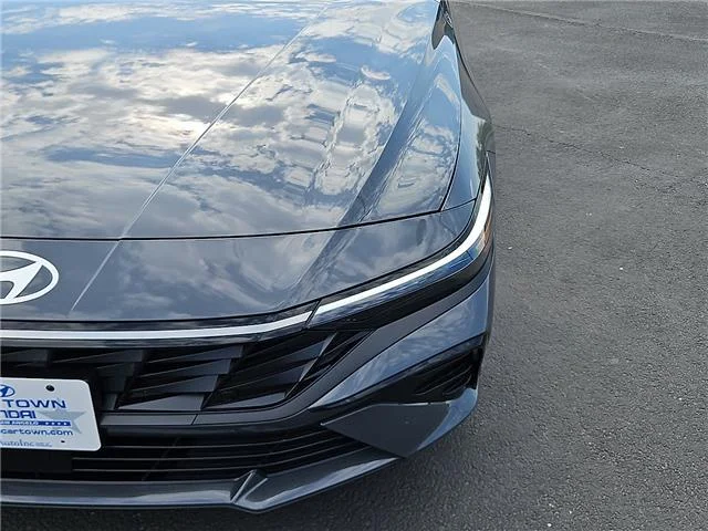 New 2026 Ecotronic Gray Hyundai Limited image 7