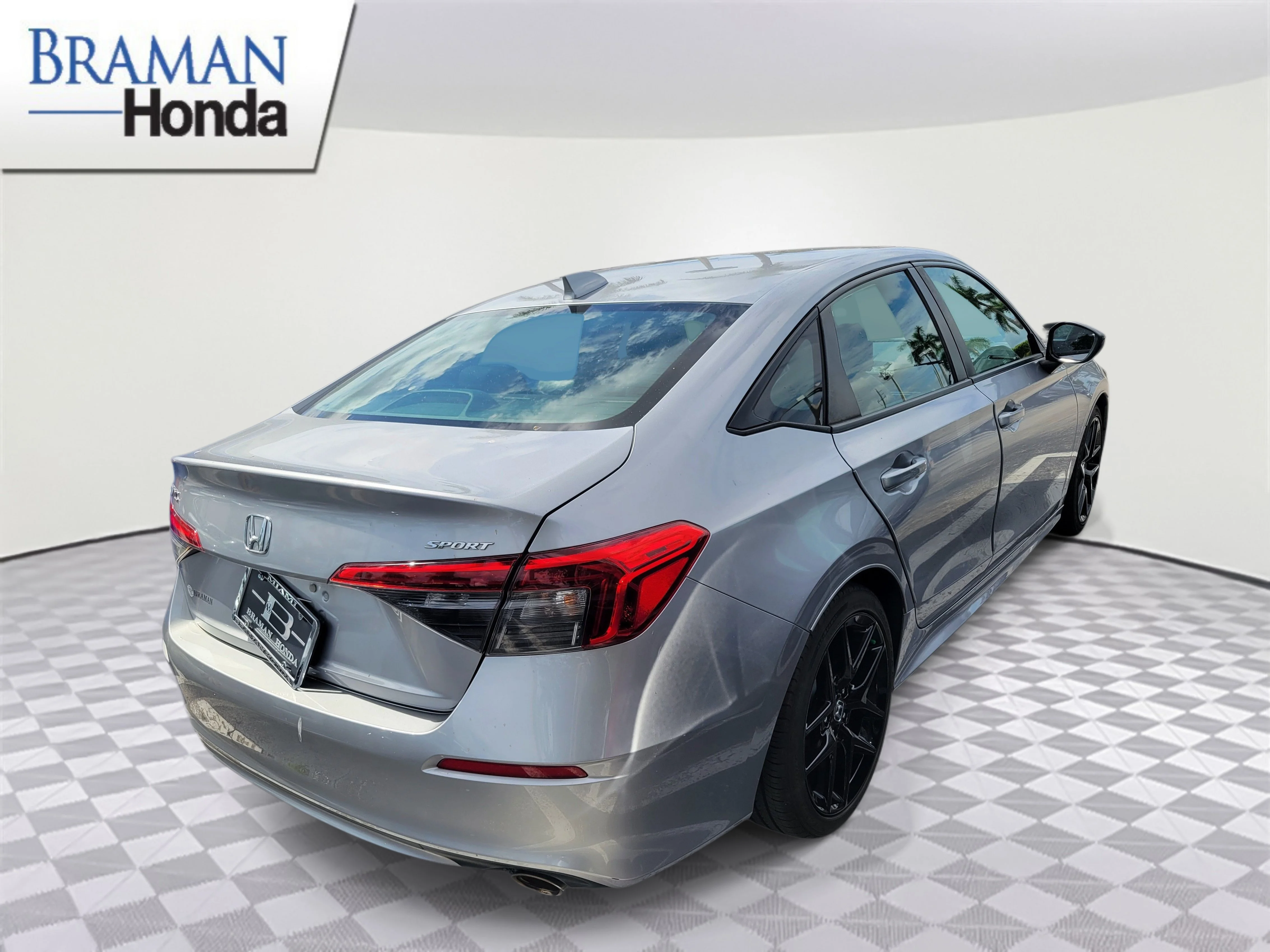 Certified Used 2022 Silver Honda Sport image 3