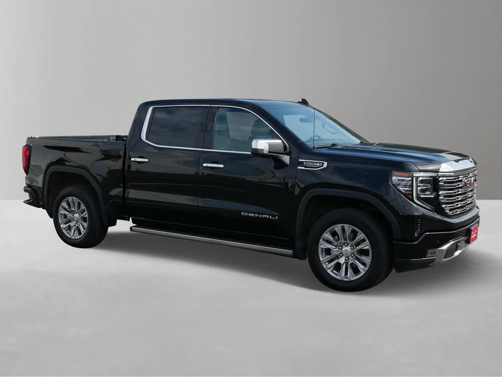 Used 2023 GMC Sierra 1500 Denali Denali with VIN 3GTUUGEL8PG345977 for sale in Saint Paul, Minnesota